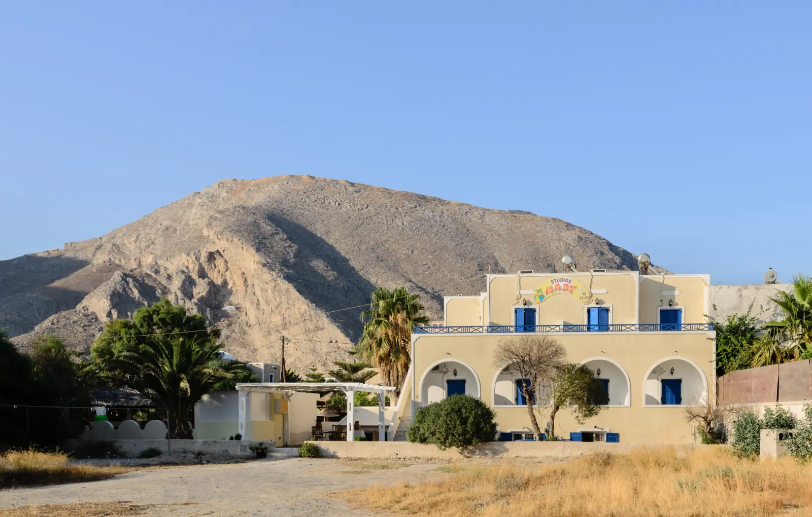 Ancient Thera: the city on the ridge above Kamari