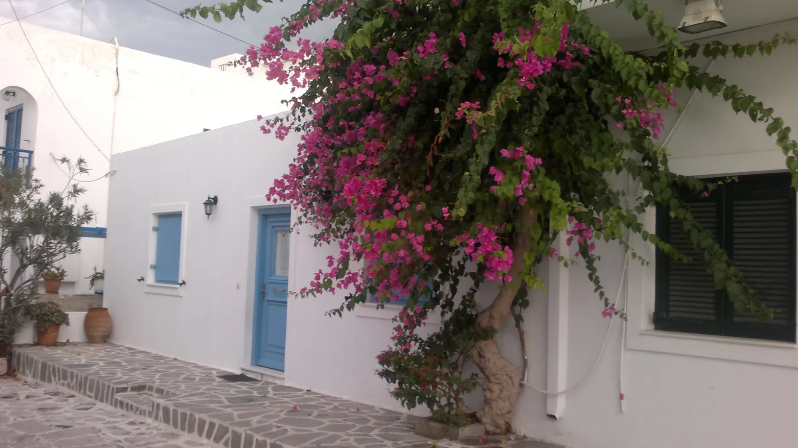 Antiparos: ten minutes from Paros, and a different island