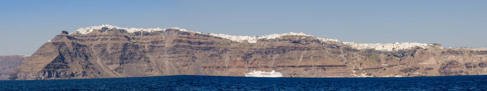 Firostefani: the caldera view without the caldera crowd