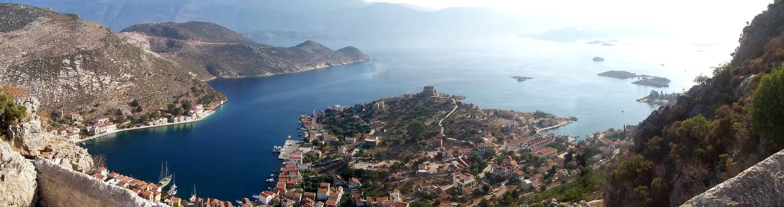 Kastellorizo: one harbour, at the end of the country