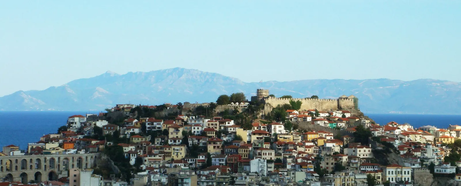 Panagia: the old quarter, the castle and the Imaret